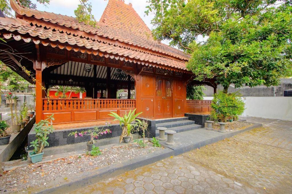 Oyo 1473 Omah Tentrem Syariah Yogyakarta Eksteriør billede